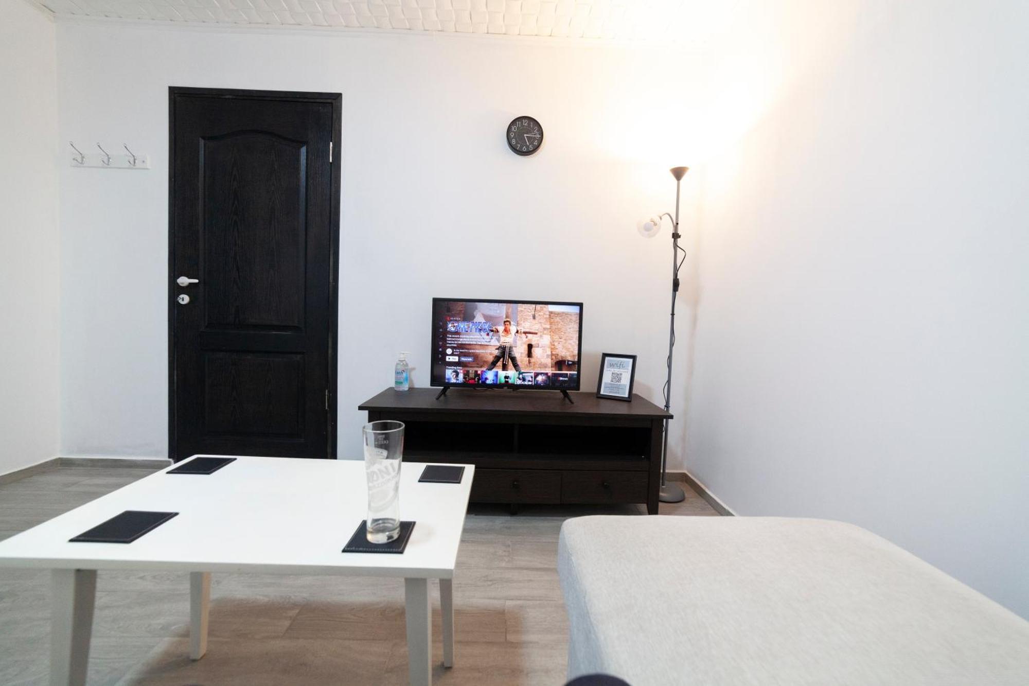 Arad City Center Comfortable Apartment ภายนอก รูปภาพ